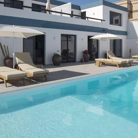 Apartment Edem Iii Apartamento De Diseno Piscina Climatizada By Lightbooking *